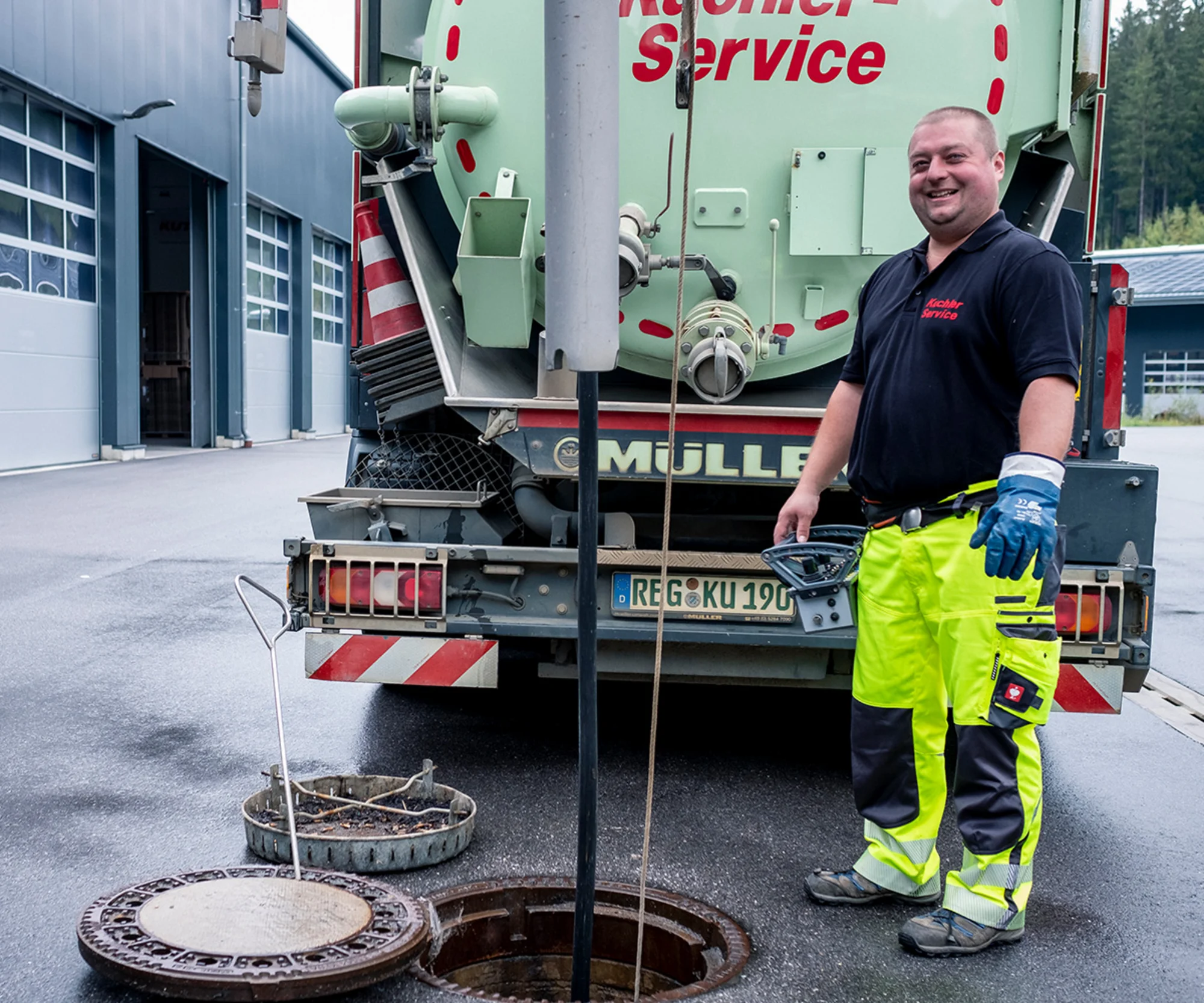 Kanalreinigung Sankt Oswald-Riedlhütte mit modernem Spülfahrzeug